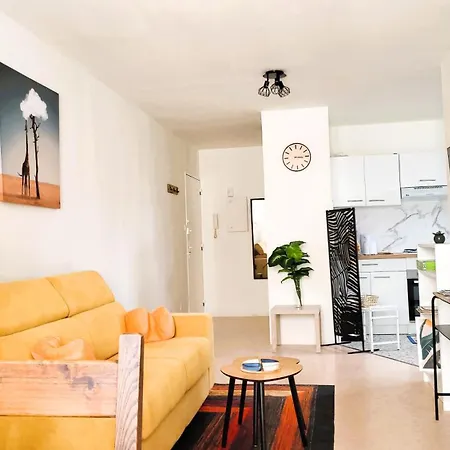 T2 Bis Centre Historique Апартаменты