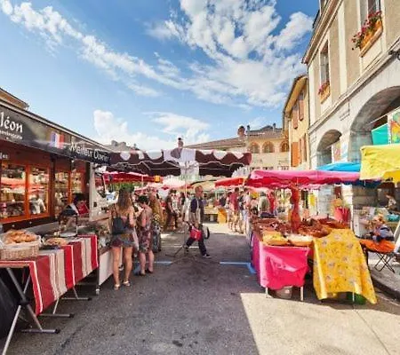 Апартаменты T2 Bis Centre Historique *